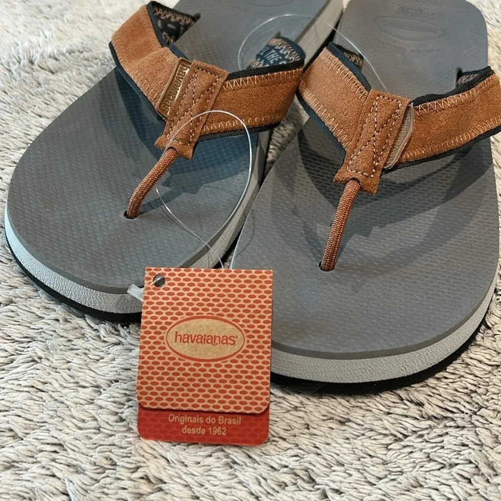 Havaianas Men's Graphite Gray Flip Flops size 9/10 made in Brazil